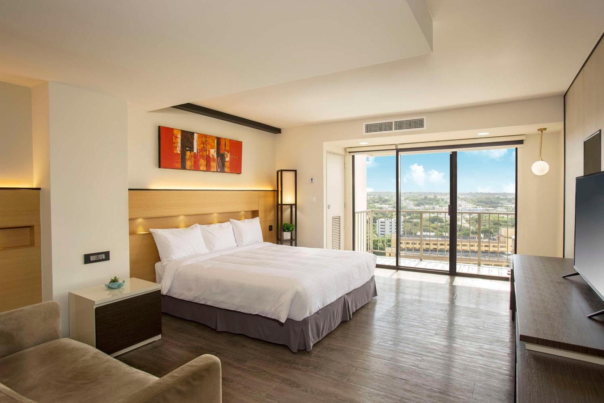 The Bayview Hotel Guam Тумон Экстерьер фото